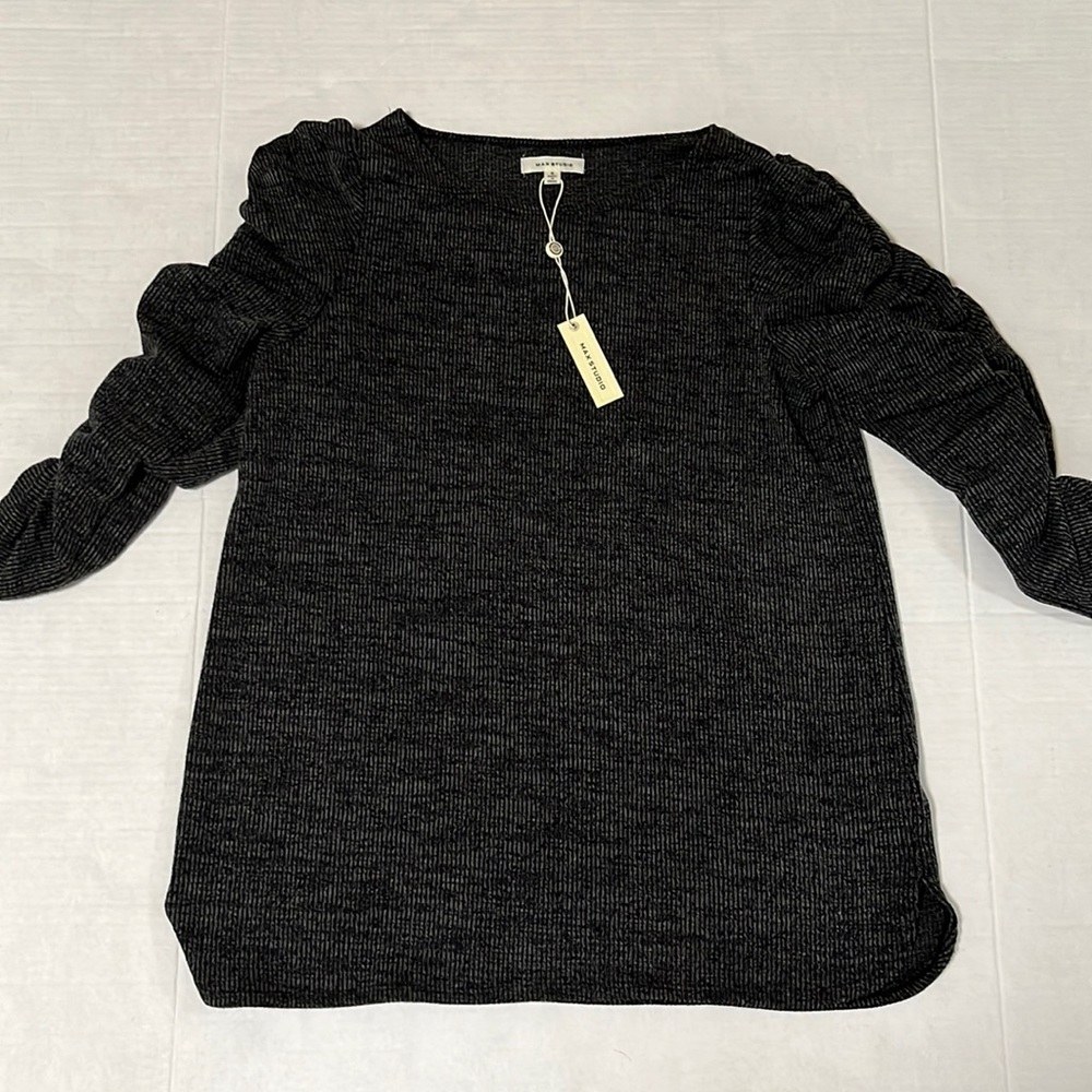 NWT Max Studio Ruched Sleeve Ribbed Knit Top - Picture 2 of 4